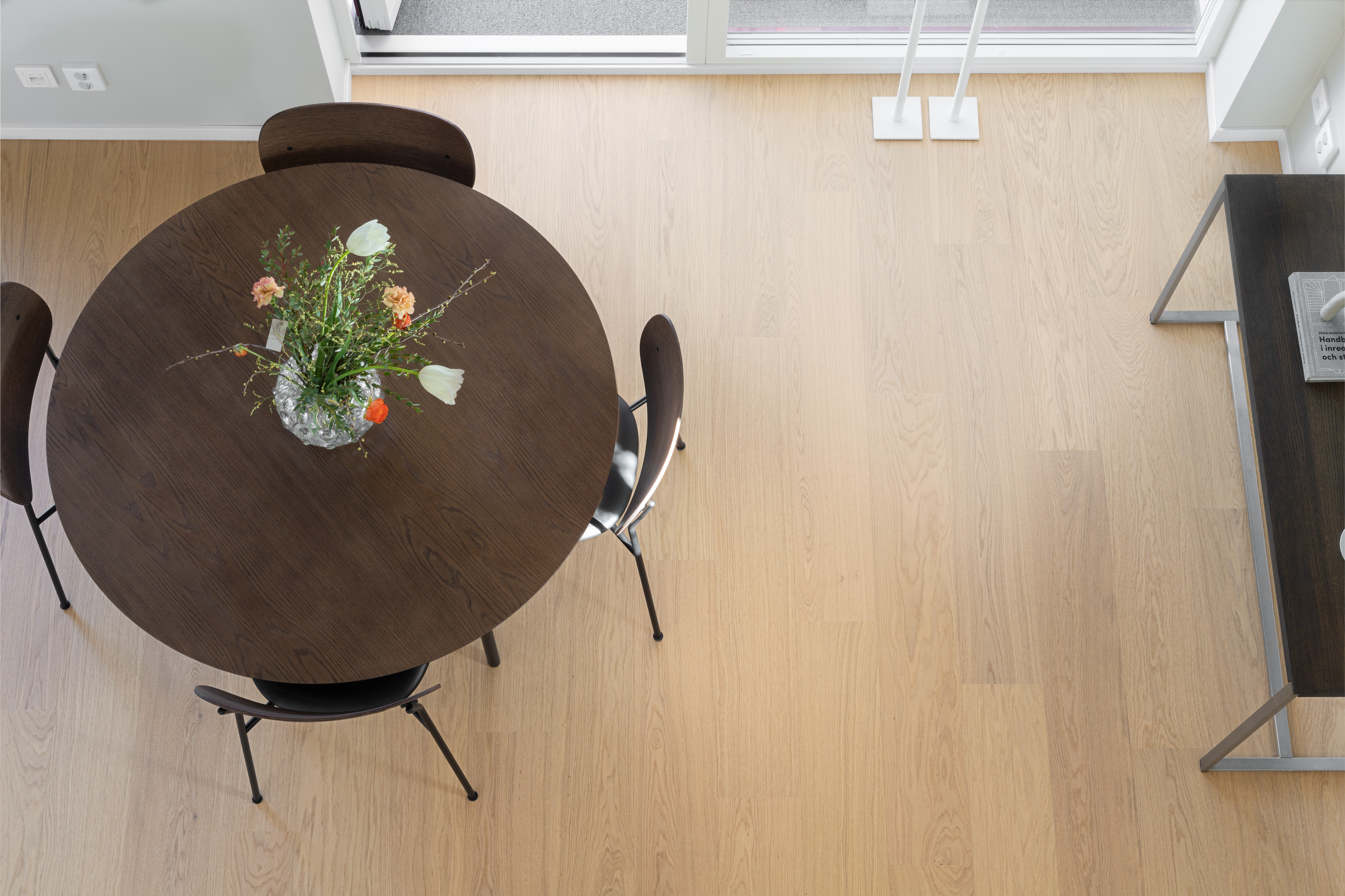 Maxwood Lodge Ek Natur Raw 136836 Matrum Ovan Liggabde